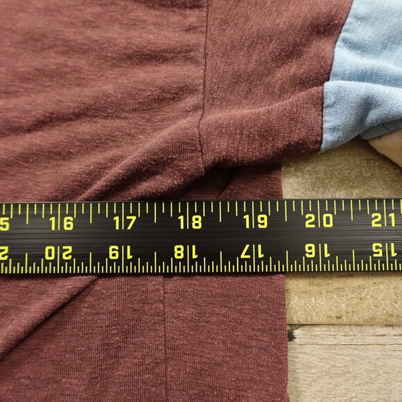 prAna Women’s Colorblock Relaxed Tee Size Medium Burgundy Blue Cream Sustainable - Picture 4 of 7